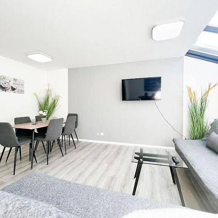 Schickes Apartment In City Lage B7 Karlsruhe Bagian luar foto