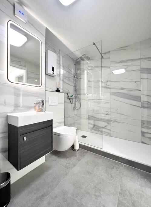 Schickes Apartment In City Lage B7 Karlsruhe Bagian luar foto