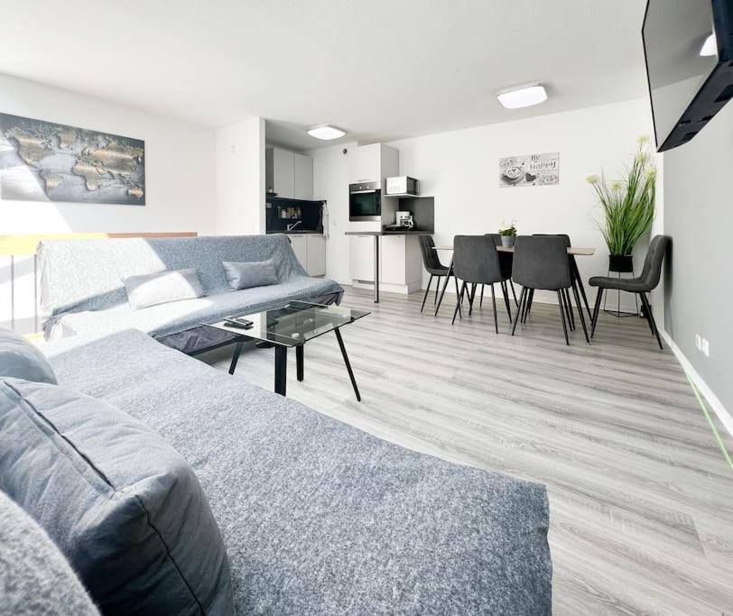 Schickes Apartment In City Lage B7 Karlsruhe Bagian luar foto